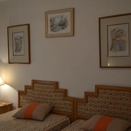 Apartamento T2 Atlantida 01 *